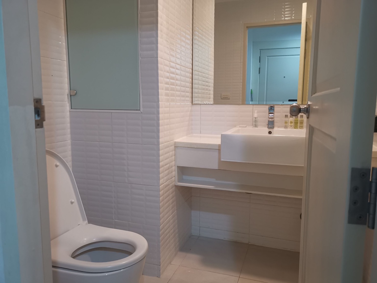 ลดหนักมากกก ขาย 7,215,000บาท  Pearl Residence สุขุมวิท 24 ใกล้ BTS พร้อมพงษ์ เพียง 640 เมตร 1 Bedroom 39.4 Sqm.ชั้น 2  