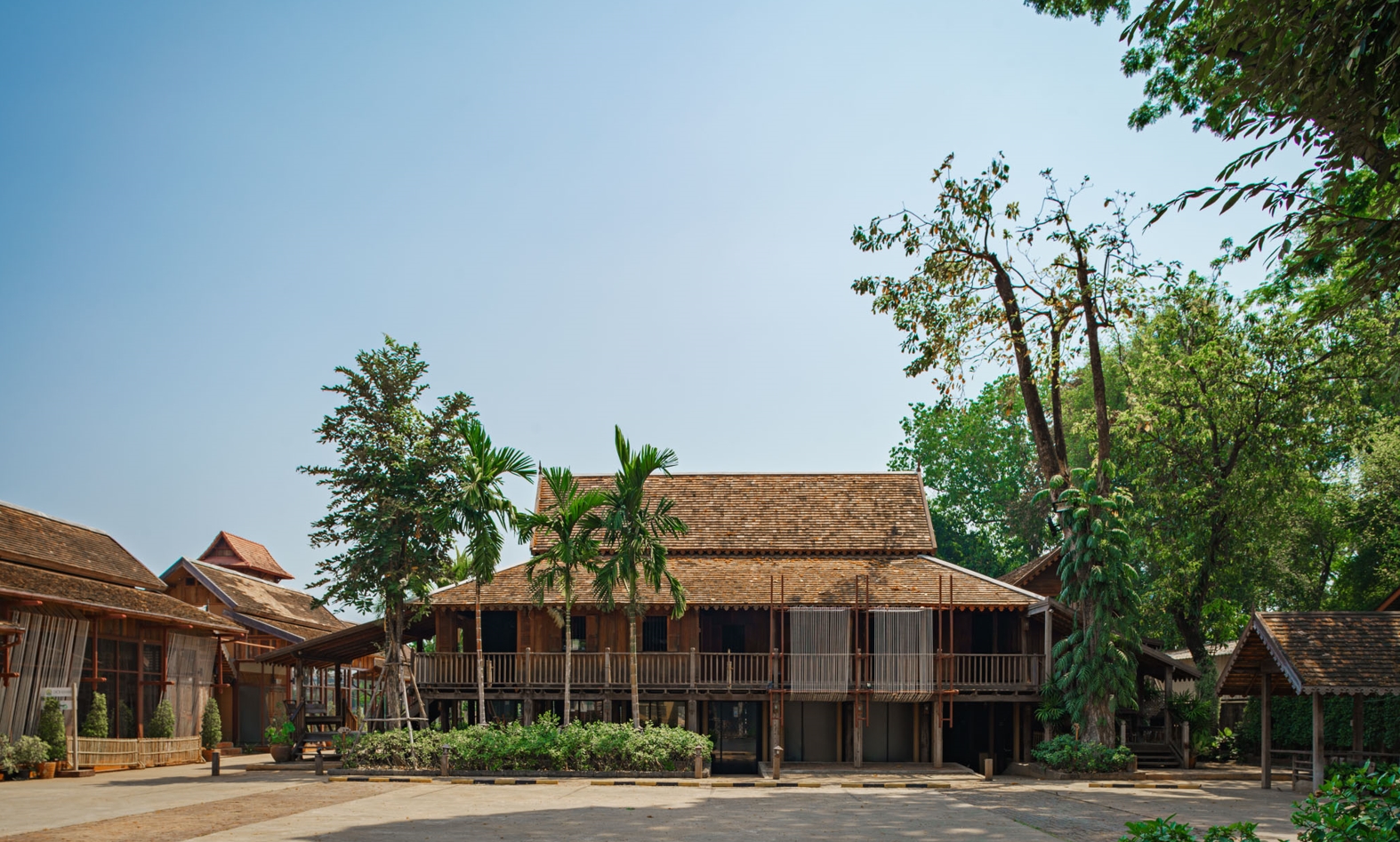 พื้นที่ให้เช่า (Space for rent) บ้านโบราณเชียงใหม่ 