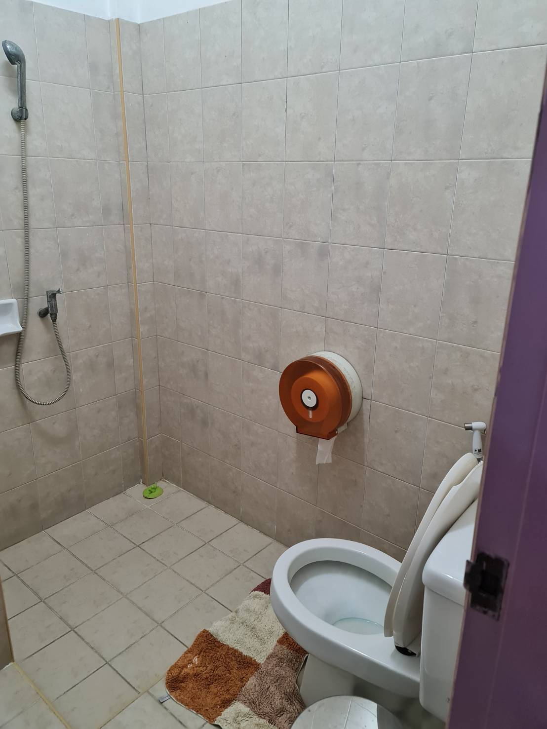 ขายอาคารพาณิชย์เปิดเป็นคลินิกศัลยกรรมความงาม เปิดมานานแล้ว20ปี มีทุกอย่างให้พร้อม อำเภอหัวหิน