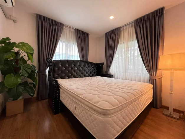 ให้เช่าบ้านเดี่ยว 2 ชั้น พร้อมเฟอร์นิเจอร์ หมู่บ้าน The city Ramintra 