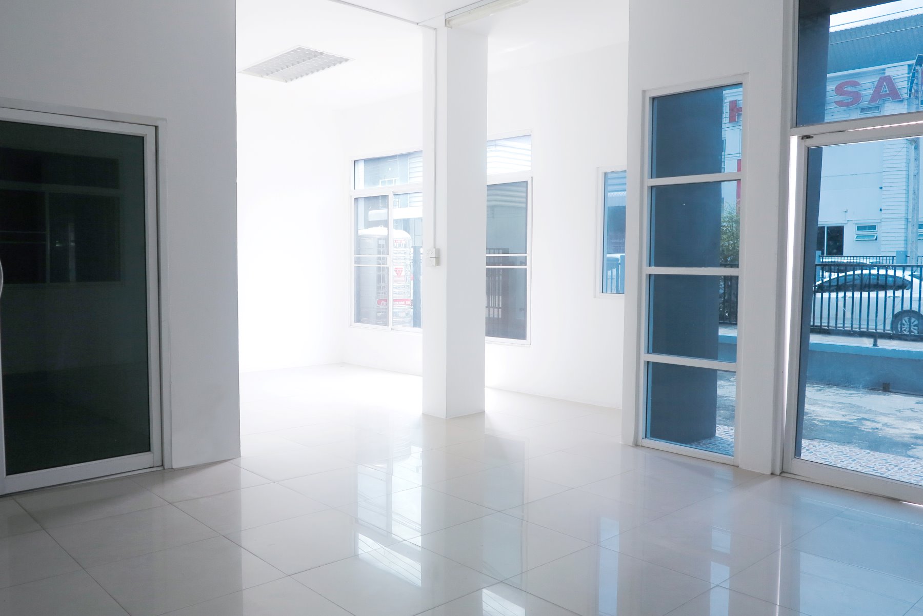 โครงการ THE WEALTH  KLONG 8 (ลำลูกกาคลอง 8 โรงงานให้เช่า พร้อม สำนักงานออฟฟิศ-โกดังแฝด)