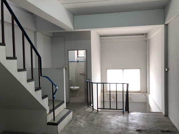 ให้เช่าอาคารพาณิชย์ 4 ชั้นดาดฟ้า ทำเลทอง ติดถนนเพชรเกษมใกล้แหล่งชุมชน ถนนเพชรเกษม เขตภาษีเจริญ กรุงเทพฯ