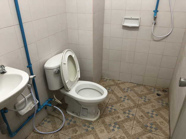 ให้เช่าอาคารพาณิชย์ 4 ชั้นดาดฟ้า ทำเลทอง ติดถนนเพชรเกษมใกล้แหล่งชุมชน ถนนเพชรเกษม เขตภาษีเจริญ กรุงเทพฯ