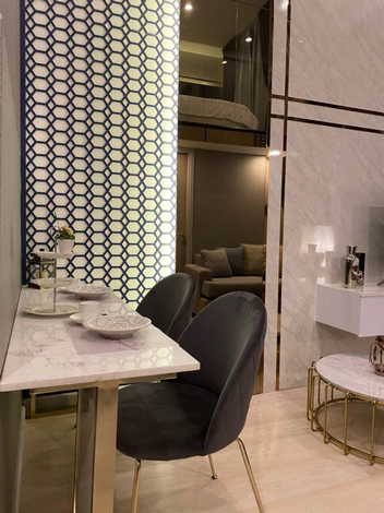 ขายคอนโด ไนท์บริดจ์ ไพรม์ สาทร ห้อง duplex ชั้น 27 ตกแต่งหรูแบบ Modern Luxury Style เขตสาทร กรุงเทพฯ 