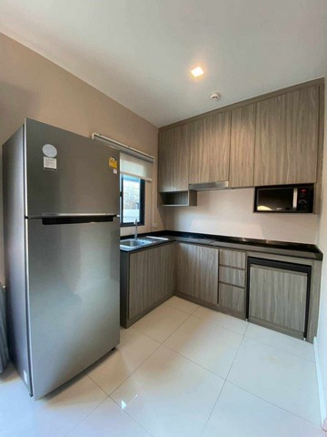  ให้เช่า Townhome ไอเจ้นท์ พัฒนาการ Eigen Pattanakarn 99 ติดสวนหย่อมพักผ่อน