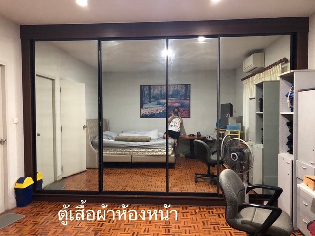 ขายทาวน์เฮ้าส์ 2 ชั้น มบ.พาร์คแกลเลอรี่ 2นอน 2น้ำ ซอยศรีด่าน 22 ศรีนครินทร์ พร้อมอยู่