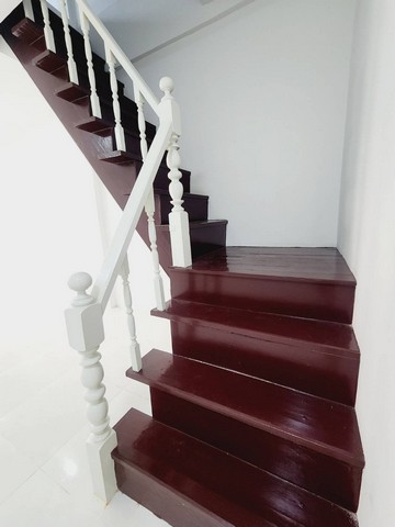 หมู่บ้านอินทราวิลล์  (พระยาสุเรนทร์19) 2 ห้องนอน 2 ห้องน้ำ PV008
