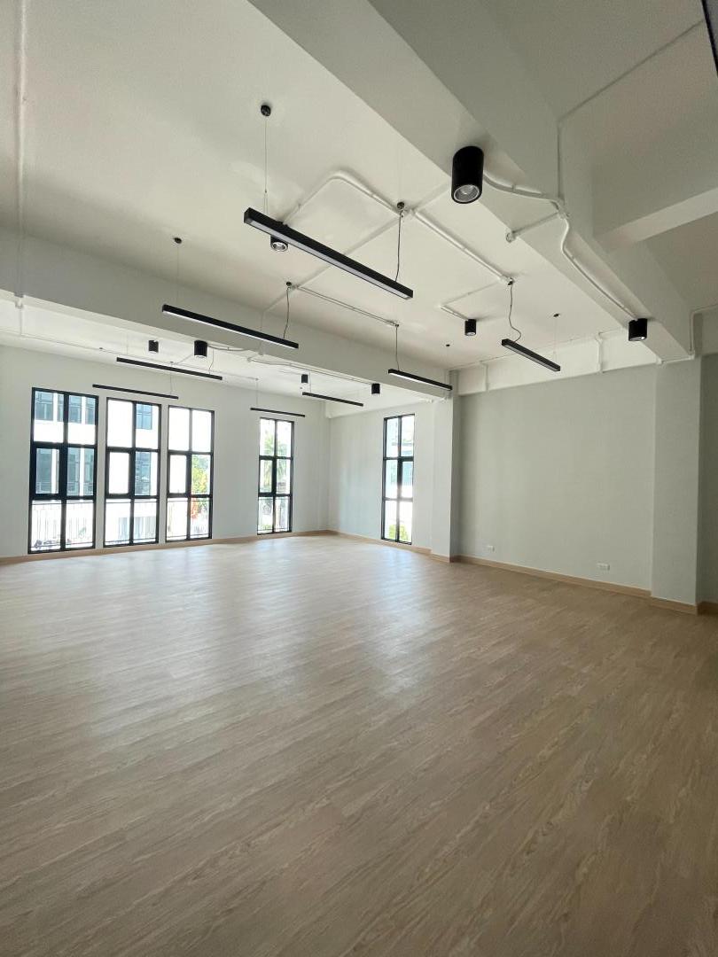 สำนักงานให้เช่าโฮมออฟฟิศ4ชั้นสร้างใหม่ย่านหัวหมาก รามคำแหง 44 ใกล้รMRTศรีกรีฑา เดอะไนน์