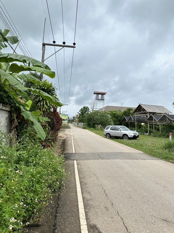 ขายด่วนมาก ที่ดินก่อนขึ้นวัดเวียงกาหลง ต. เวียงกาหลง อ.เวียงป่าเป้า จ.เชียงราย 