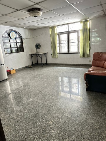 บ้านเดี่ยว 2 ชั้น 73 ตรว. หมู่บ้านเสรี พระราม 9 ซ.58‬  ฝั่งตรงข้ามเดอะไนน์พระราม9‬   ‭ZT230 