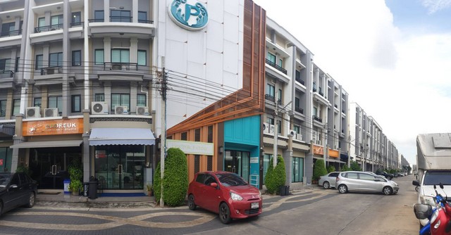 ประกาศขายด่วนๆโฮมออฟฟิศ 4 ชั้น เดอะรีเจนท์ สตรีท ลอนดอน รามอินทรา 109 พระยาสุเรนทร์