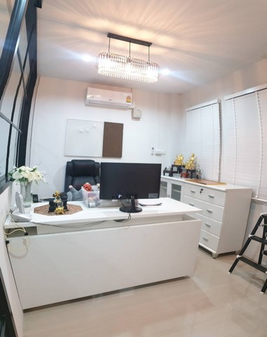 ประกาศขายด่วนๆโฮมออฟฟิศ 4 ชั้น เดอะรีเจนท์ สตรีท ลอนดอน รามอินทรา 109 พระยาสุเรนทร์