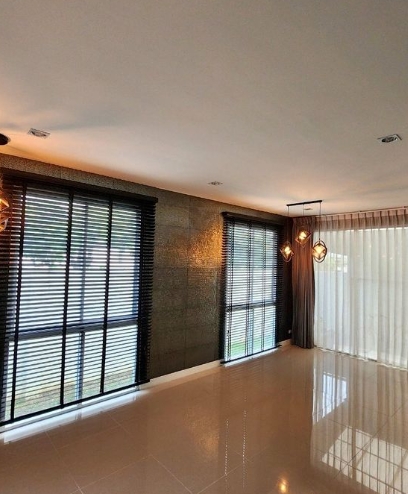 ขายทาวน์โฮม 3 ชั้น สัมมากร อเวนิว รามอินทรา-วงแหวน บางเขน 