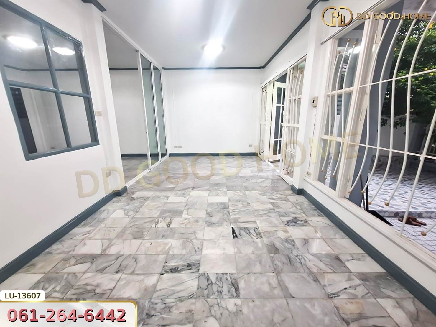 หมู่บ้านบุศรินทร์ รามอินทรา ซ.พระยาสุเรนทร์ 40 กรุงเทพฯ