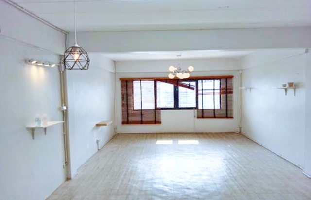 เดอะมอลล์บางกะปิ ให้เช่าอาคารพาณิชย์ 4ชั้น MRTลาดพร้าว 99-101 วัดบึงทองหลาง 20ตรว. 2นอน 3น้ำ 2แอร์ ใกล้ออฟฟิศ จาพนมเดิม