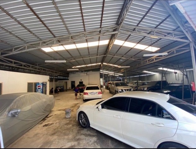 ขายโกดังพร้อมที่พักอาศัย ประชาอุทิศอุทิศ 69 ทำเลดี ทำเลทอง เดินทางสะดวก เหมาะแก่การอยู่อาศัยหรือลงทุนเพื่อธุรกิจก็ดี 