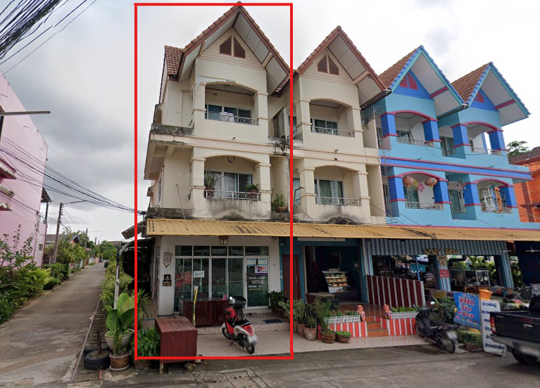 ขายอาคารพาณิชย์บางเสร่ 3 ชั้น (หัวมุม) ทำเลดีมาก  ใจกลางบางเสร่ ตรงข้ามโลตัลบางเสร่