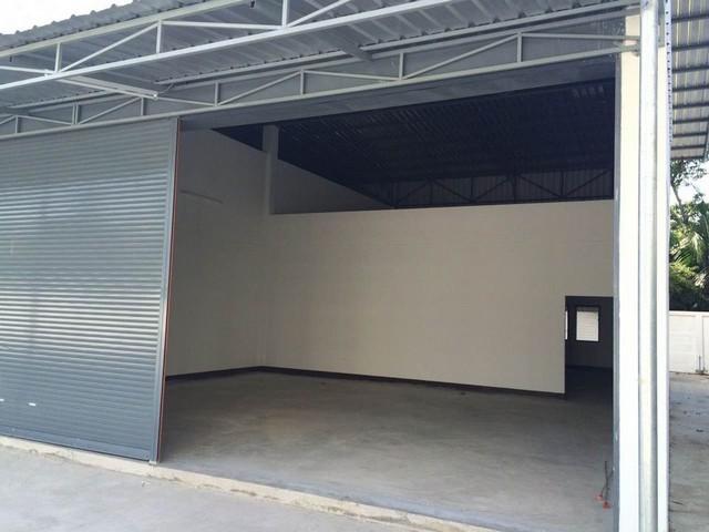 ให้เช่าอาคาร พร้อมโกดัง เนื้อที่ประมาณ 1 ไร่ ย่านบางหว้า เขตภาษีเจริญ