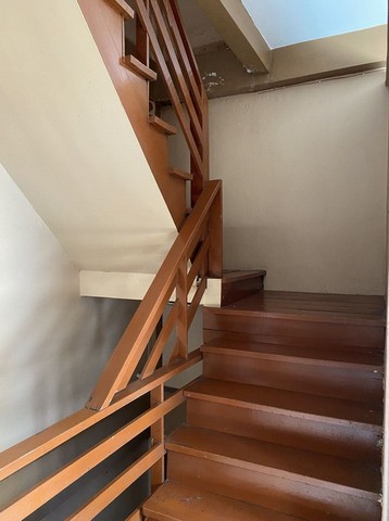 ให้เช่าอาคารพาณิชย์  ใกล้ BTS สถานีเซ็นหลุยส์ หลังมุม  3ชั้น ย่านสาทร เซ็นหลุยส์ ทุ่งวัดดอน 