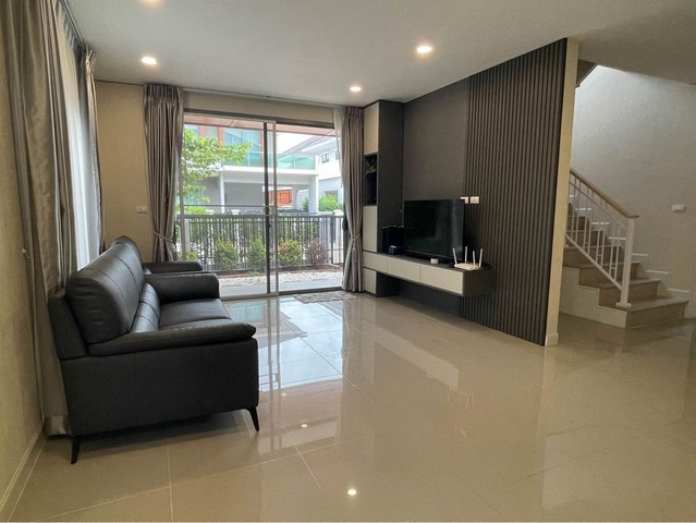 ให้เช่าบ้านเดี่ยว 2 ขั้น 56 ตรว. 4 ห้องนอน เพอร์เฟคเพลส สุขุมวิท 77 – สุวรรณภูมิ ลาดกระบัง 20-3 เฟอร์พร้อมอยู่ ใกล้ The Paseo ลาดกระบัง 