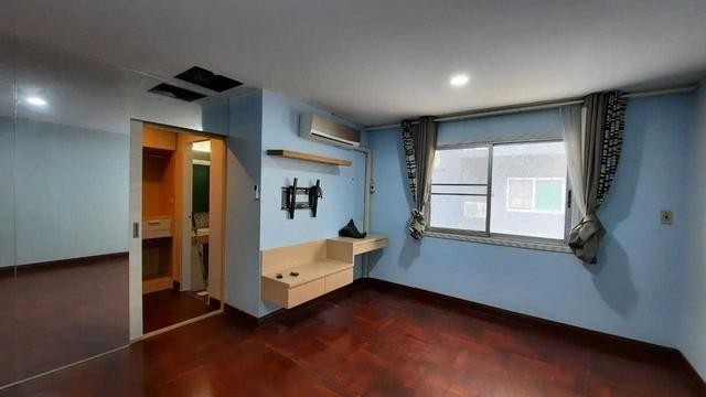 POR3200 ขาย ทาวน์โฮม 4 ชั้น หมู่บ้าน วราธรวิลล์ พัฒนาการ 44  ราคา 7,500,000 บาท