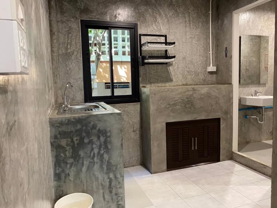 ให้เช่าทาวน์โฮม4ชั้นย่านสาธรใกล้BTSช่องนนทรีเพียง5นาที  เหมาะสำหรับทำออฟฟิศ