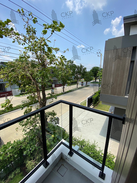 ขาย บ้านเดี่ยว เวนิว ไอดี มอเตอร์เวย์ – พระราม9 ขนาด 57.8 ตร.วา บ้านเปล่า 4 ห้องนอน 4 ห้องน้ำ แขวงคลองสองต้นนุ่น เขตลาดกระบัง กรุงเทพฯ