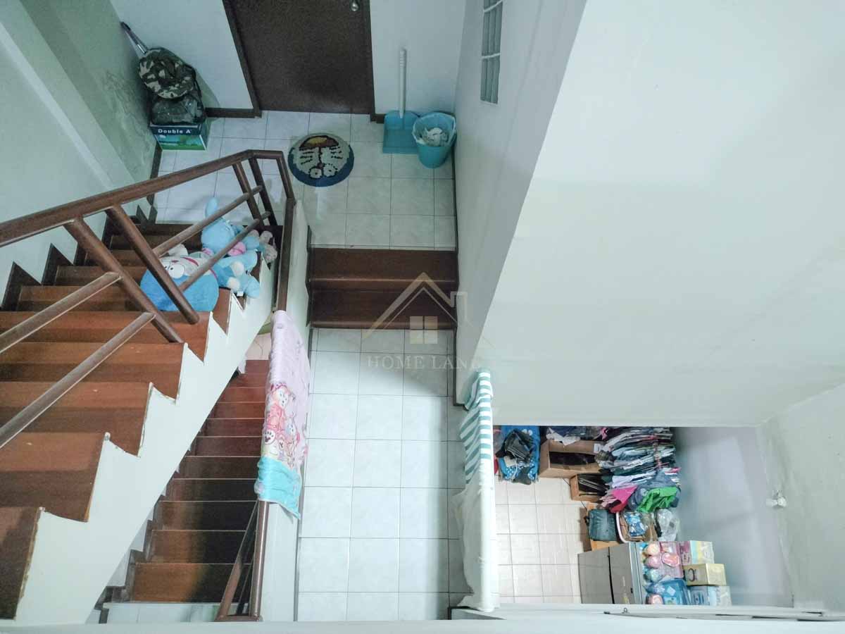 ทาวน์เฮ้าส์ หมู่บ้าน อุบลชาติ 2 บางรักน้อย นนทบุรี ต.บางรักน้อย อ.เมืองนนทบุรี จ.นนทบุรี