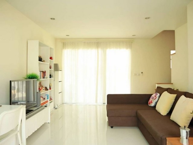 ขายทาวน์โฮม พาทิโอ้ Patio พัฒนาการ 38  3 นอน 3 น้ำ  24 ตรว. 171 ตรม. ขาย 6,500,000 ล้าน