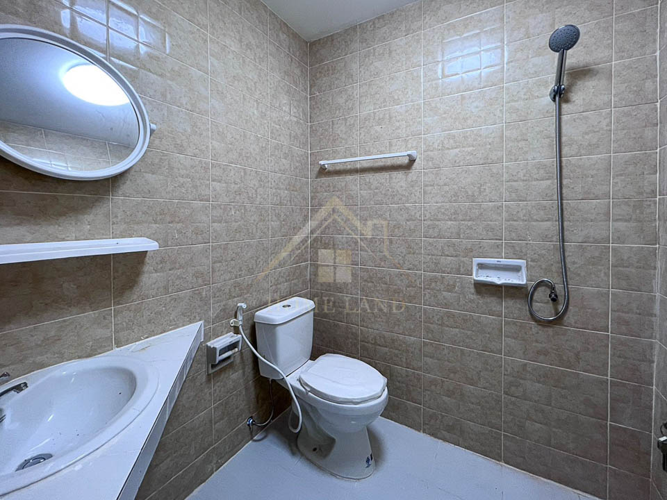 ทาวน์โฮม 2 ชั้น หมู่บ้าน แพรมาพร รังสิต คลอง4 รีโนเวทใหม่พร้อมอยู่
