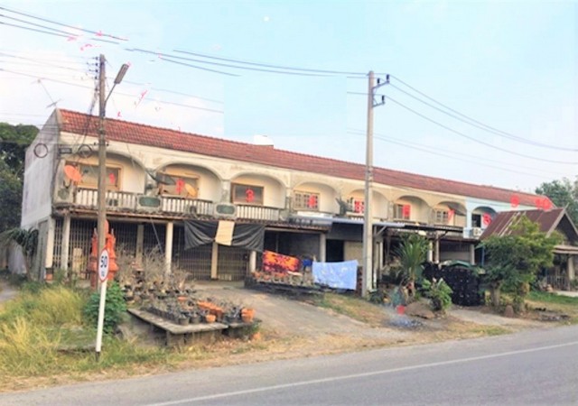 ขายอาคารพาณิชย์  อำเภอเทพสถิต ชัยภูมิ  (PKK04-05800)