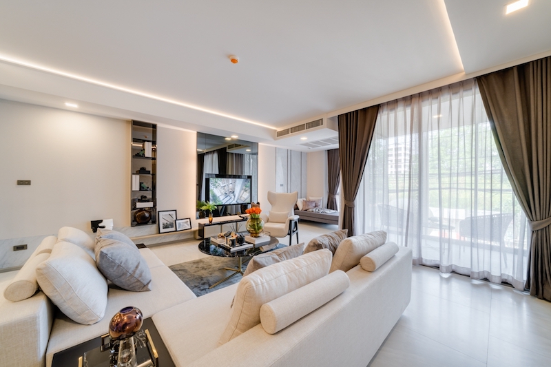 BH2454 ให้เช่า ฟินน์ สุขุมวิท 31 3 ห้องนอน 3 ห้องน้ำ ใกล้ BTS สถานีอโศก 117 ตร.ม. ชั้น 2 (สูง 8 ชั้น)  เฟอร์ครบ