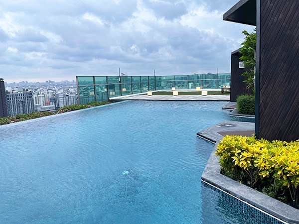 คอนโดลาดพร้าวให้เช่า ติด MRT ลาดพร้าว ห้องใหม่ แต่งครบ พร้อมอยู่