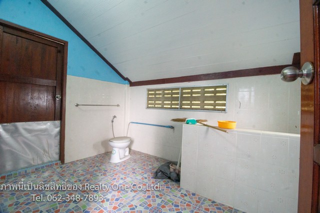 ขายบ้าน พร้อม ที่ดิน ซอยบ้านกลาง วัดศาลเจ้า (วัดมะขาม) ปทุมธานี ถูกมาก ๆ