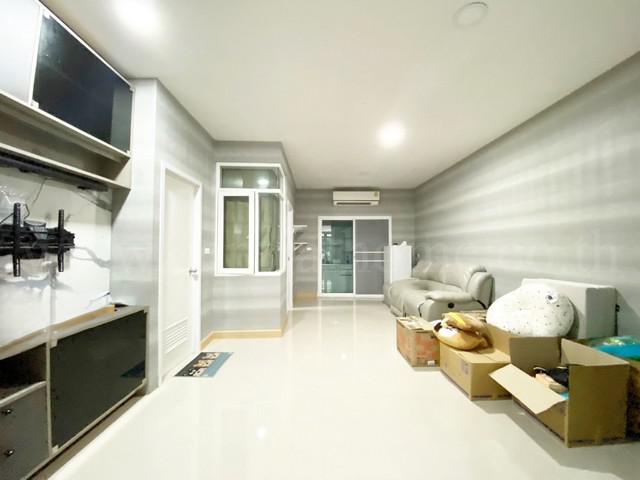 R1 ทาวน์เฮ้าส์ กัสโต้ ดอนเมือง สรงประภา ใกล้ SRT สายสีแดง สถานีดอนเมือง