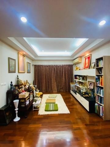 POR3234 ขาย บ้าน ลัดดารมย์ เอกมัย-รามอินทรา Laddarom Ekkamai-Ramintra ใกล้ CDC เซ็นทรัลอีสวิลล์