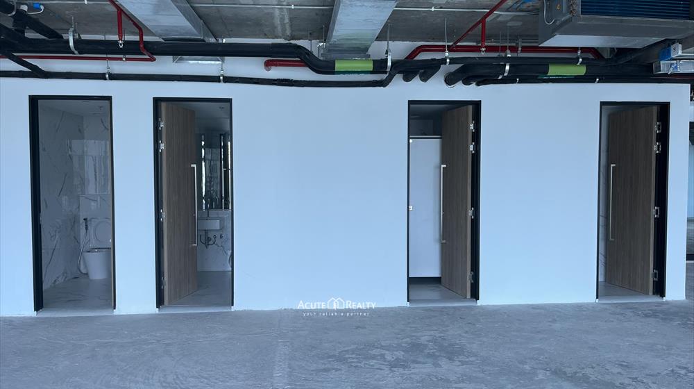 พื้นที่ให้เช่าสำหรับออฟฟิศหรือร้านค้า อาคารสำนักงาน SKYY9 Center ติดถนนดินแดง 650บ/ตร.ม.