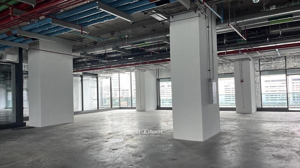 พื้นที่ให้เช่าสำหรับออฟฟิศหรือร้านค้า อาคารสำนักงาน SKYY9 Center ติดถนนดินแดง 650บ/ตร.ม.