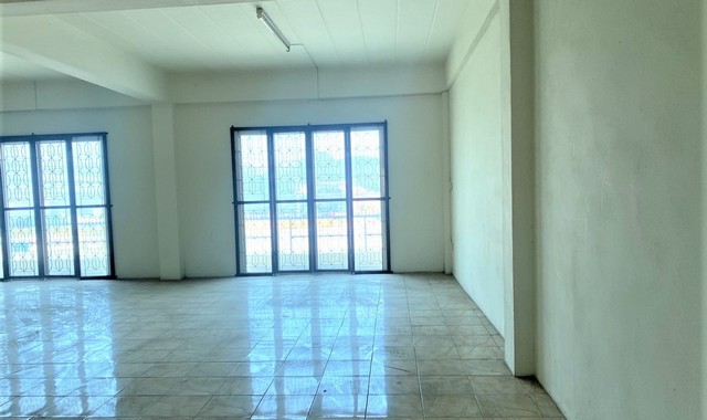 ขายอาคารพาณิชย์   หมู่บ้านจักรไพศาล สระบุรี (PKK04-05362)