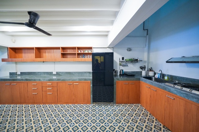 อยู่อาศัยและโฮมออฟฟิศ  อารีย์ BTSสนามเป้า ให้เช่าสำนักงาน3 ชั้น 66 ตรว. 3นอน 4น้ำ 2จอดรถ 3แอร์ 