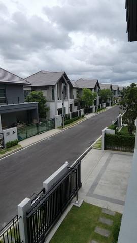ให้เช่าบ้านเดี่ยว 2 ชั้น หมู่บ้านบางกอก บูเลอวาร์ด ซิกเนเจอร์ ลาดพร้าว-เสรีไทย 