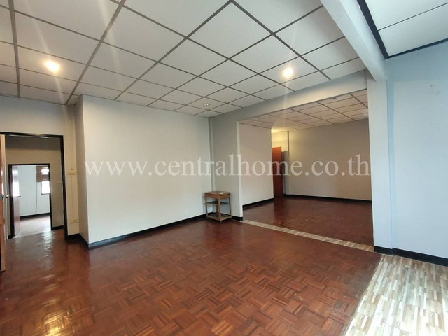 R1 ทาวน์เฮ้าส์ 2 คูหา บ้านฟ้ารังสิต คลองสี่ ใกล้ สวนสนุกดรีมเวิลด์