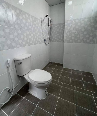 ขายอาคารพาณิชย์ 3.5 ชั้น ทำเลสุขุมวิท45-47 BTSทองหล่อ