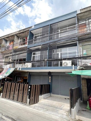 ขายอาคารพาณิชย์ 3.5 ชั้น ทำเลสุขุมวิท45-47 BTSทองหล่อ