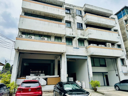 อาคารพาณิชย์ 5 ชั้น ซอยศูนย์วิจัย 4 (พระรามเก้า ซอย 26)  แขวงบางกะปี เขตห้วยขวาง กรุงเทพมหานคร  