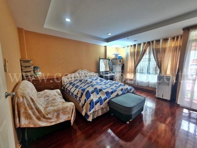 ทาวน์โฮม The Time Pavilion Village กรุงเทพ-นนท์ 37 ใกล้ MRT สถานีวงศ์สว่าง