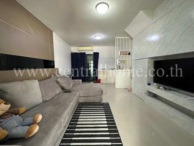 ทาวน์โฮม 3 ชั้น บ้านกลางเมือง พระราม 9 – อ่อนนุช บิ้วอินทั้งหลัง ราคาถูก