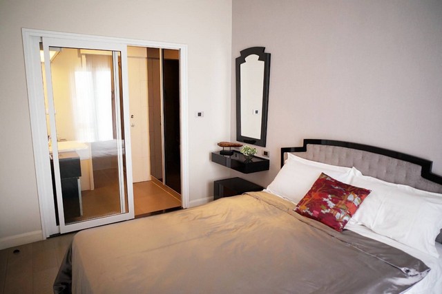 ให้เช่า คอนโด The Crest สุขุมวิท 34 ใกล้ห้าง Emporium Emquatier 35 ตร.ม ชั้น 16 ติดรถไฟฟ้า BTS ทองหล่อ