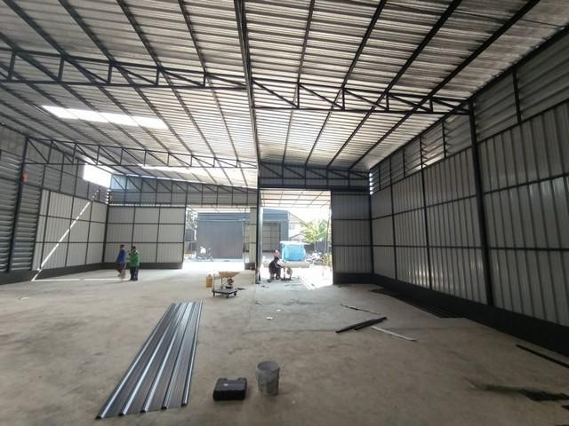 POR3241 ให้เช่าโกดัง ลาดพร้าว91 เขตบางกะปิ ลาดพร้าว วังทองหลาง พื้นที่180 ตรว. ใกล้ MRTมหาดไทย ถนนกว้าง 