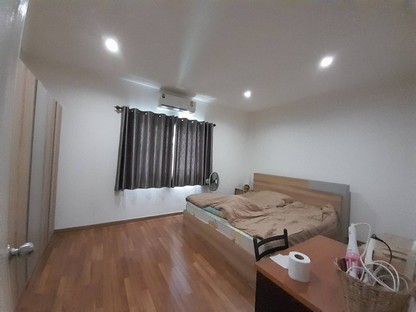 ขายทาวน์โฮม ทรงโมเดิร์น ทุกการออกแบบในบ้านทันสมัย ทำเลหนองขาม เข้าออกถนนหลักของศรีราชาได้หลายเส้นทาง ต่อเติมพร้อมอยู่ ราคาขายเท่าทุน
